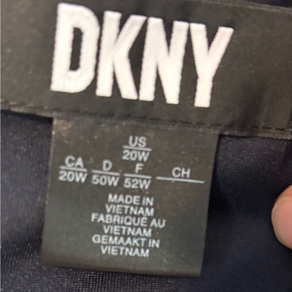 DKNY Navy and Cream Floral Dress - Picture 3 of 7